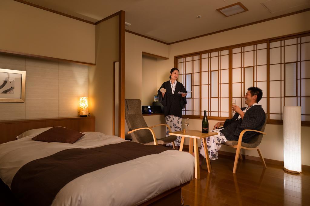 Hotel Taisetsu Onsen&Canyon Resort Kamikawa  Bagian luar foto