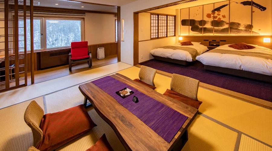 Hotel Taisetsu Onsen&Canyon Resort Kamikawa  Bagian luar foto