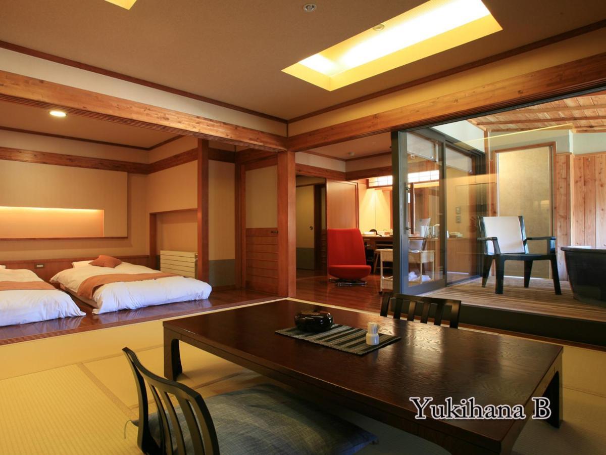 Hotel Taisetsu Onsen&Canyon Resort Kamikawa  Bagian luar foto