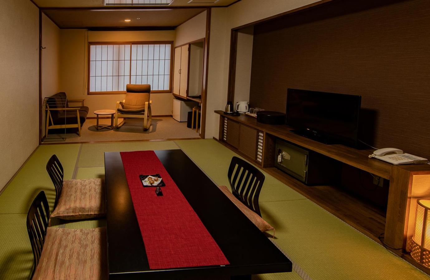 Hotel Taisetsu Onsen&Canyon Resort Kamikawa  Bagian luar foto